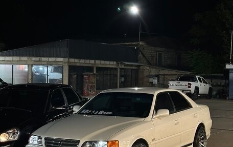 Toyota Chaser VI, 2000 год, 830 000 рублей, 1 фотография