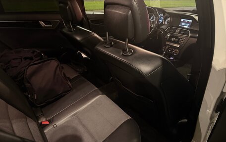 Mercedes-Benz C-Класс, 2013 год, 1 950 000 рублей, 10 фотография
