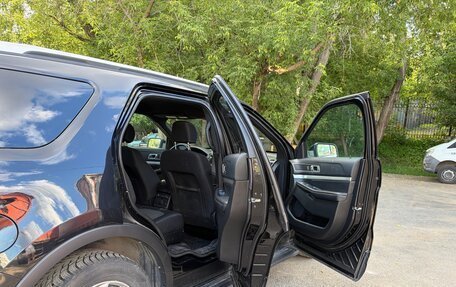 Ford Explorer VI, 2015 год, 2 850 000 рублей, 11 фотография