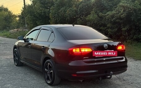 Volkswagen Jetta VI, 2015 год, 1 170 000 рублей, 7 фотография