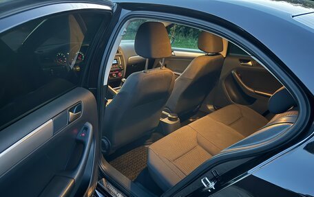 Volkswagen Jetta VI, 2015 год, 1 170 000 рублей, 13 фотография