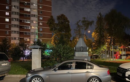 BMW 3 серия, 2010 год, 1 070 000 рублей, 4 фотография