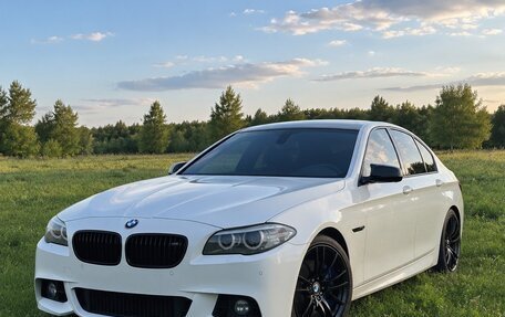 BMW 5 серия, 2013 год, 2 100 000 рублей, 3 фотография