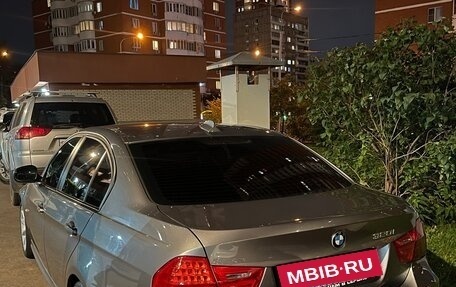 BMW 3 серия, 2010 год, 1 070 000 рублей, 3 фотография
