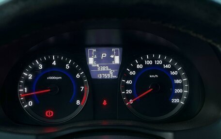 Hyundai Solaris II рестайлинг, 2015 год, 1 169 000 рублей, 11 фотография