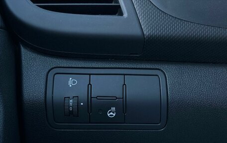 Hyundai Solaris II рестайлинг, 2015 год, 1 169 000 рублей, 15 фотография