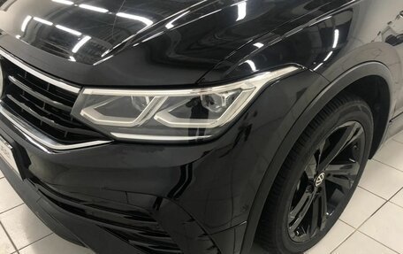 Volkswagen Tiguan II, 2021 год, 3 700 000 рублей, 4 фотография