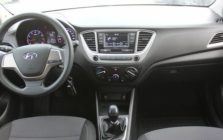 Hyundai Solaris II рестайлинг, 2019 год, 1 090 000 рублей, 7 фотография