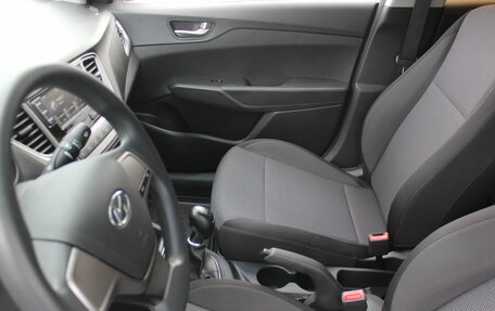 Hyundai Solaris II рестайлинг, 2019 год, 1 090 000 рублей, 10 фотография