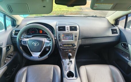 Toyota Avensis III рестайлинг, 2012 год, 999 999 рублей, 7 фотография