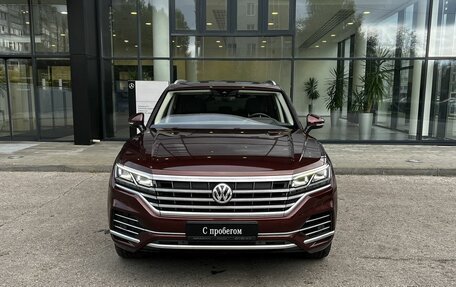 Volkswagen Touareg III, 2019 год, 5 490 000 рублей, 2 фотография