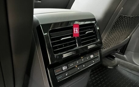Volkswagen Touareg III, 2019 год, 5 490 000 рублей, 31 фотография