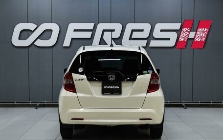 Honda Fit III, 2013 год, 970 000 рублей, 4 фотография