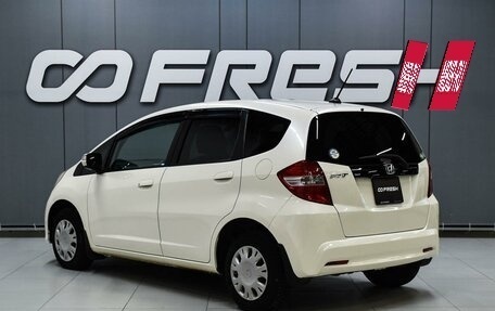 Honda Fit III, 2013 год, 970 000 рублей, 2 фотография
