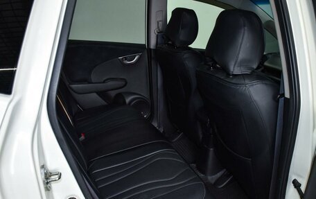 Honda Fit III, 2013 год, 970 000 рублей, 14 фотография