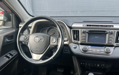 Toyota RAV4, 2012 год, 2 060 000 рублей, 15 фотография