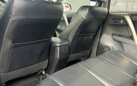 Toyota RAV4, 2012 год, 2 060 000 рублей, 21 фотография