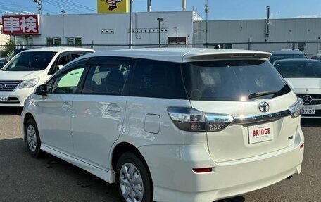 Toyota Wish II, 2017 год, 1 320 000 рублей, 3 фотография
