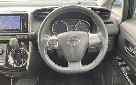 Toyota Wish II, 2013 год, 1 200 000 рублей, 9 фотография