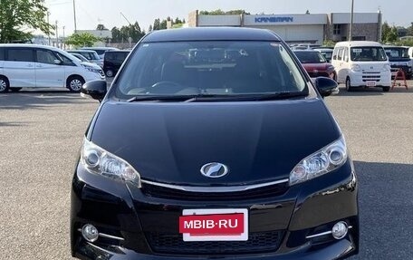 Toyota Wish II, 2013 год, 1 200 000 рублей, 2 фотография