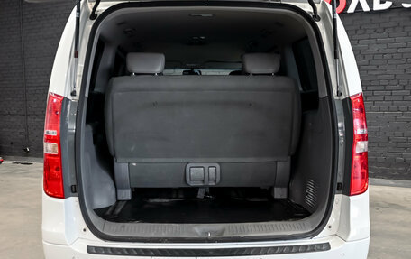 Hyundai Grand Starex Grand Starex I рестайлинг 2, 2019 год, 3 200 000 рублей, 6 фотография