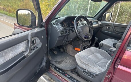Mitsubishi Pajero III рестайлинг, 1994 год, 450 000 рублей, 5 фотография
