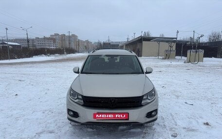 Volkswagen Tiguan I, 2013 год, 1 250 000 рублей, 2 фотография