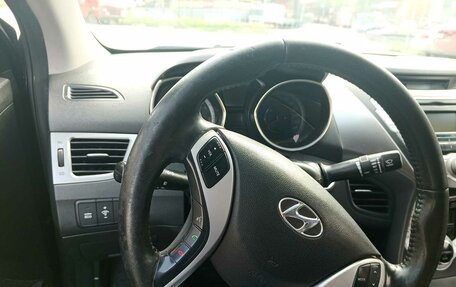 Hyundai Avante, 2011 год, 865 000 рублей, 12 фотография