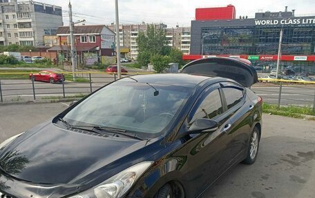 Hyundai Avante, 2011 год, 865 000 рублей, 11 фотография