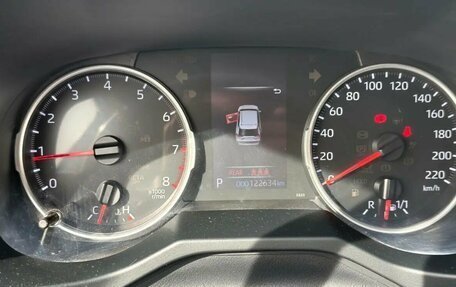 Toyota RAV4, 2019 год, 2 497 000 рублей, 6 фотография