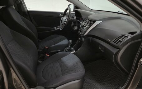 Hyundai Solaris II рестайлинг, 2016 год, 1 020 000 рублей, 16 фотография