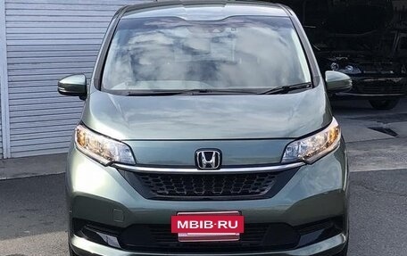Honda Freed II, 2023 год, 1 240 000 рублей, 2 фотография