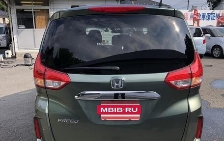 Honda Freed II, 2023 год, 1 240 000 рублей, 6 фотография