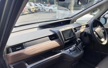 Honda Freed II, 2023 год, 1 240 000 рублей, 23 фотография
