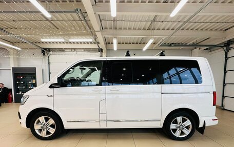 Volkswagen Multivan T6 рестайлинг, 2017 год, 4 399 900 рублей, 3 фотография