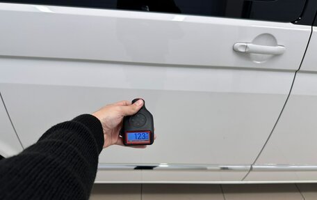 Volkswagen Multivan T6 рестайлинг, 2017 год, 4 399 900 рублей, 27 фотография