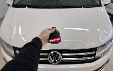Volkswagen Multivan T6 рестайлинг, 2017 год, 4 399 900 рублей, 30 фотография