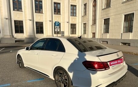 Mercedes-Benz E-Класс, 2013 год, 1 900 000 рублей, 5 фотография