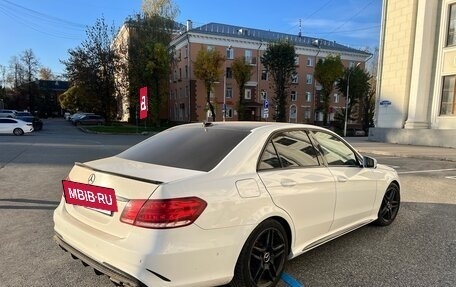 Mercedes-Benz E-Класс, 2013 год, 1 900 000 рублей, 3 фотография