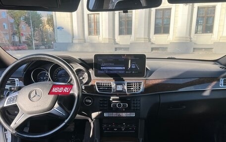 Mercedes-Benz E-Класс, 2013 год, 1 900 000 рублей, 7 фотография