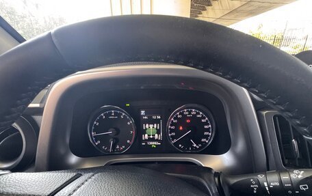 Toyota RAV4, 2017 год, 2 150 000 рублей, 8 фотография