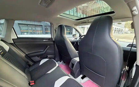 Volkswagen Polo, 2023 год, 1 010 000 рублей, 10 фотография