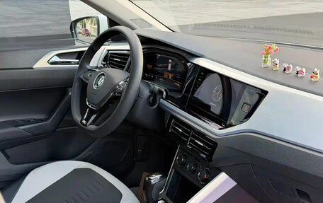 Volkswagen Polo, 2023 год, 1 010 000 рублей, 9 фотография