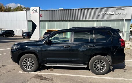 Toyota Land Cruiser Prado 150 рестайлинг 2, 2018 год, 5 990 000 рублей, 5 фотография
