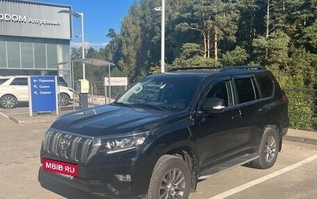 Toyota Land Cruiser Prado 150 рестайлинг 2, 2018 год, 5 990 000 рублей, 2 фотография