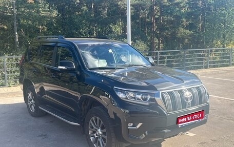 Toyota Land Cruiser Prado 150 рестайлинг 2, 2018 год, 5 990 000 рублей, 1 фотография