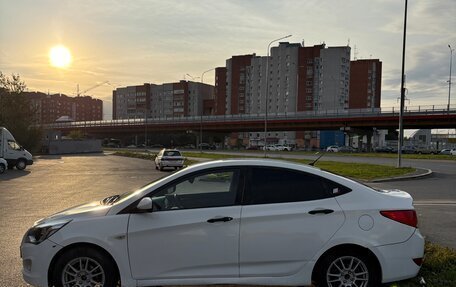 Hyundai Solaris II рестайлинг, 2015 год, 550 000 рублей, 12 фотография