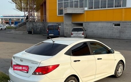 Hyundai Solaris II рестайлинг, 2015 год, 550 000 рублей, 7 фотография