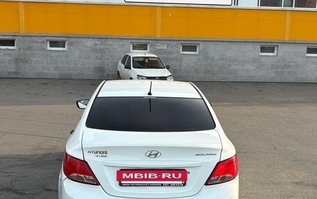 Hyundai Solaris II рестайлинг, 2015 год, 550 000 рублей, 8 фотография