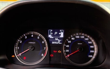 Hyundai Solaris II рестайлинг, 2015 год, 550 000 рублей, 17 фотография